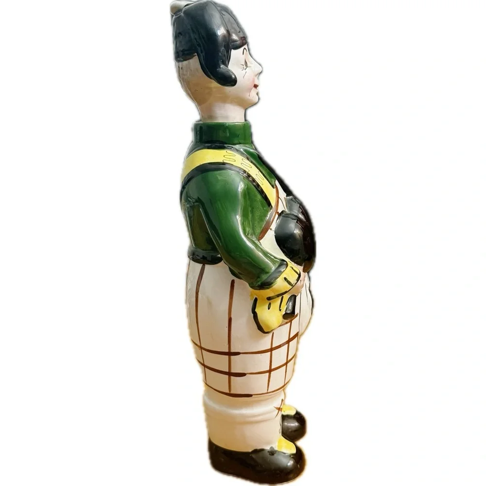 Scottish Bagpiper Ceramic Decanter‎